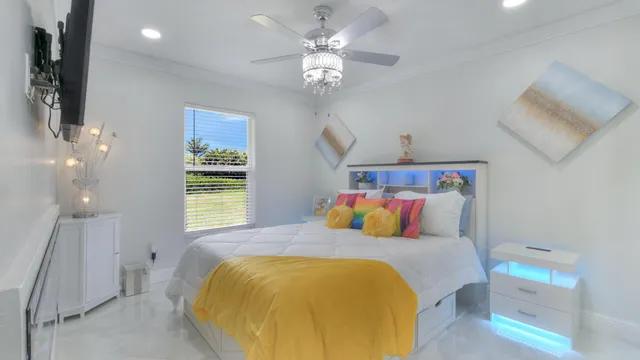 $660,000 | 1095 47th Avenue Southwest, Vero Beach, FL 32968