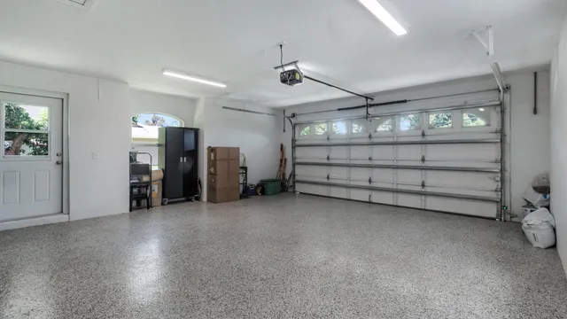 $660,000 | 1095 47th Avenue Southwest, Vero Beach, FL 32968