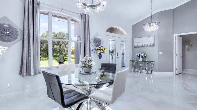 $660,000 | 1095 47th Avenue Southwest, Vero Beach, FL 32968