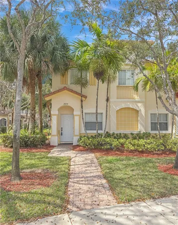 $3,050 | 2830 Southwest 83rd Terrace, Unit 101, Miramar, FL 33025