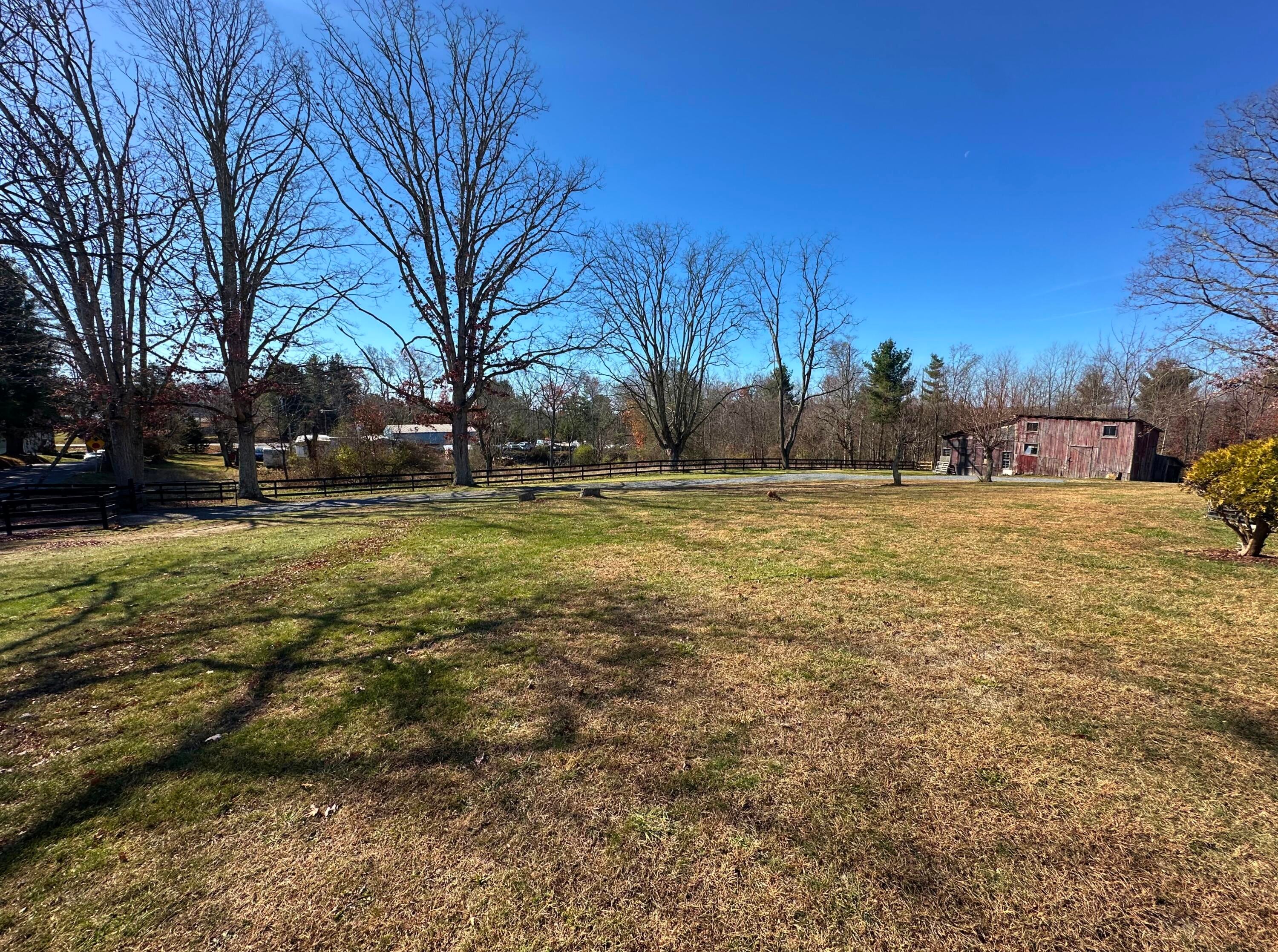 737 Brush Road Lewisburg, WV 24901 - Photo 5 of 62 Gallery Image 5