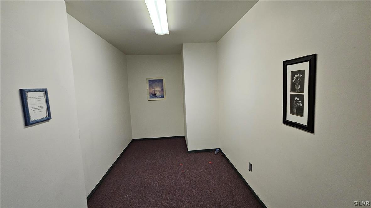 1306 East 4th Street Bethlehem, PA 18015 - Photo 12 of 47 an empty room with windows