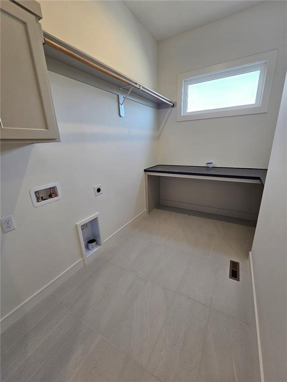 23920 West 112th Terrace Olathe, KS 66061 - Photo 16 of 29