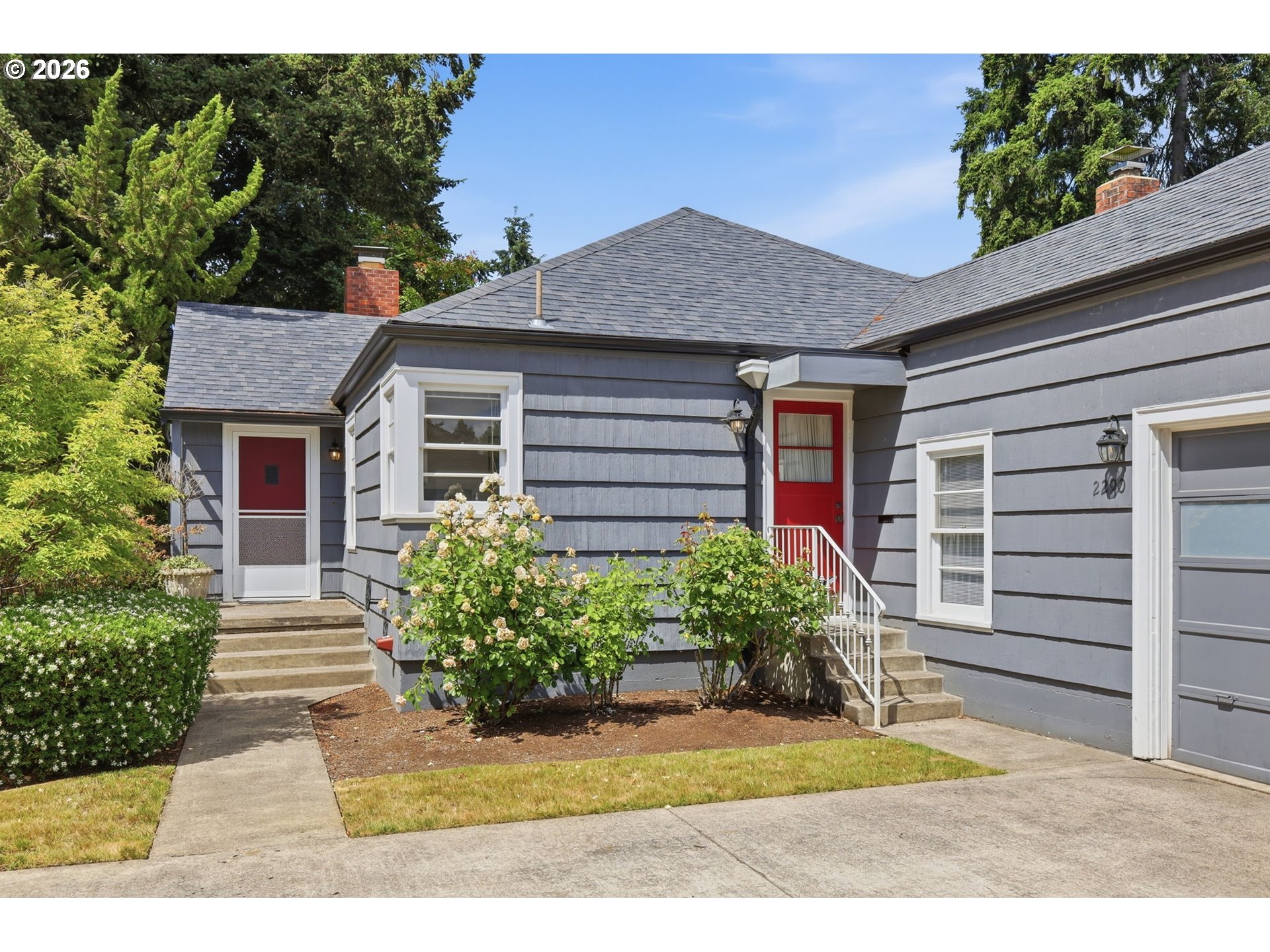 2290 Sandy Drive Eugene, OR 97401 - Photo 3 of 45