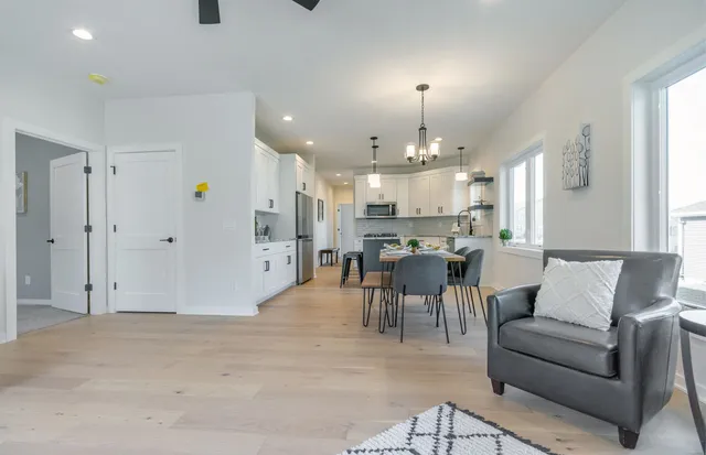 $461,000 | 117 Ashberry Lane, Stoughton, WI 53589