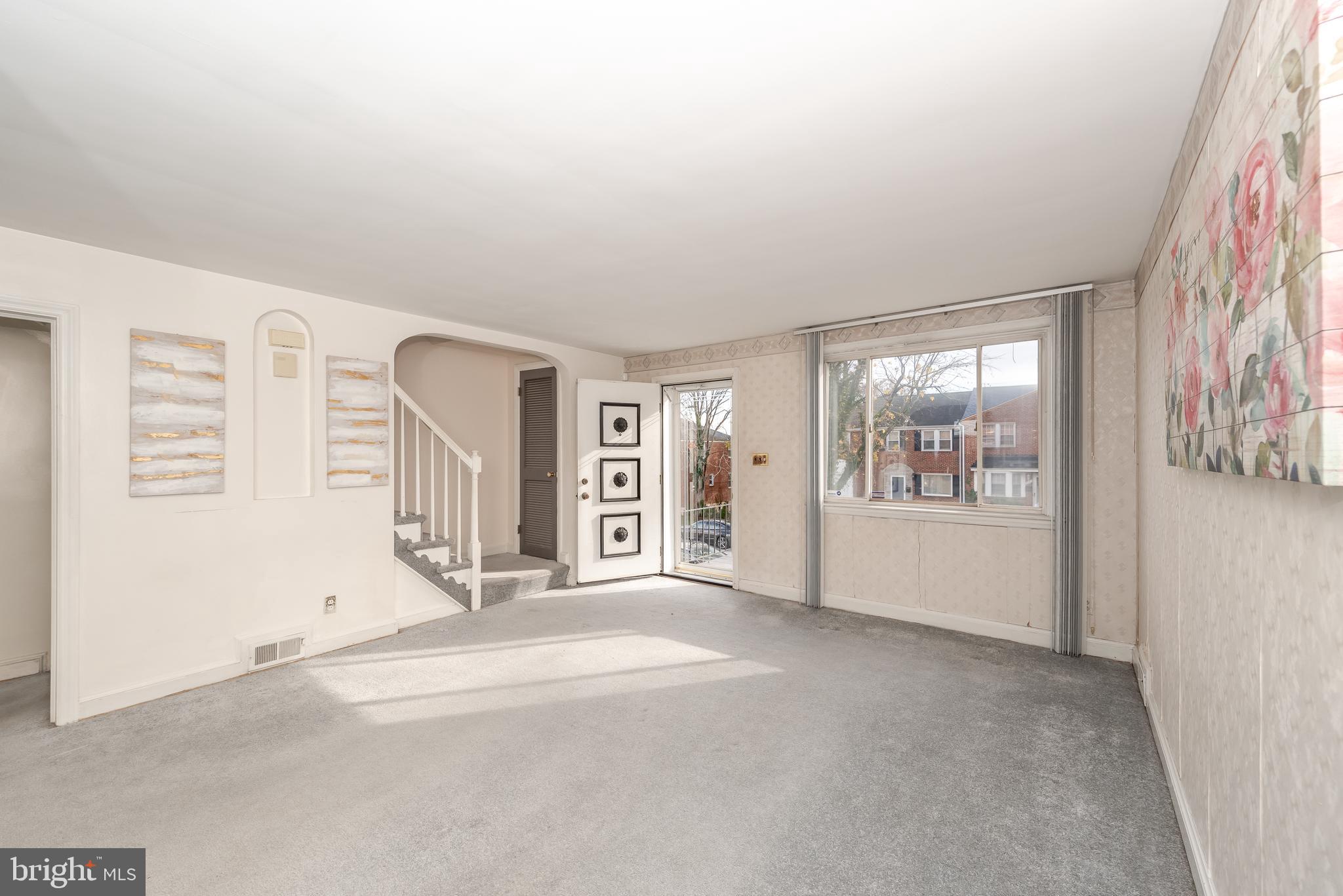 4934 West Hills Road Baltimore, MD 21229 - Photo 8 of 33