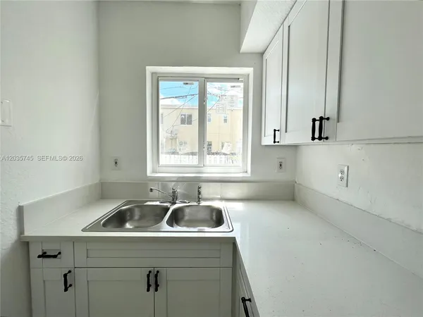 $2,600 | 444 Northwest 84th Street, Unit 444, Miami, FL 33150
