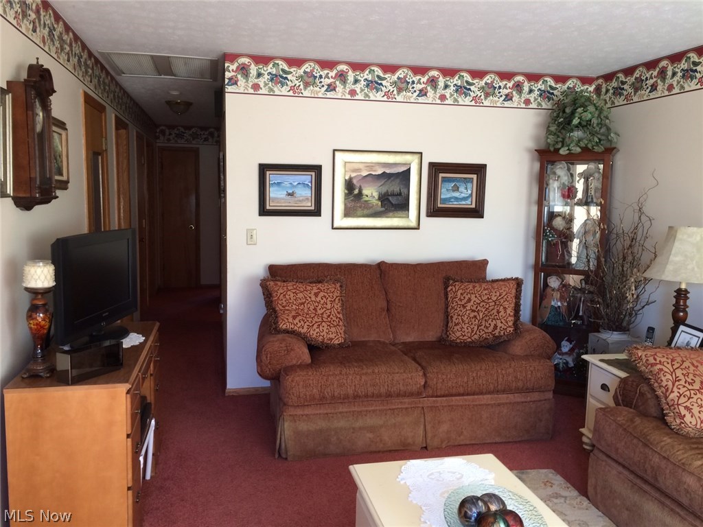 5803 3rd Avenue Vienna, WV 26105 - Photo 3 of 11