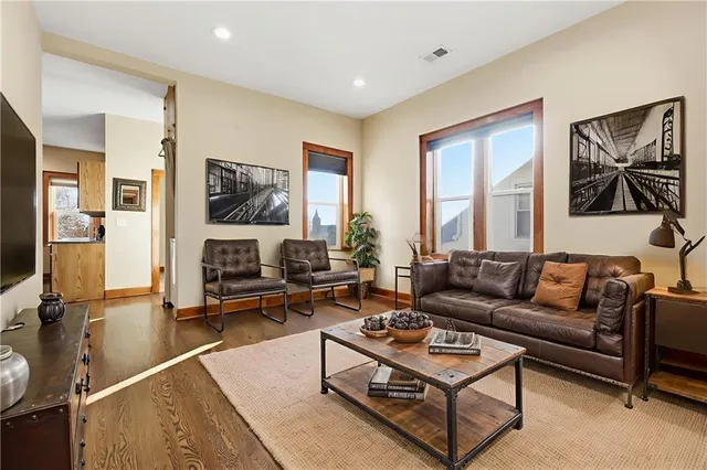 $299,000 | 803-805 North 5th Street, Kansas City, KS 66101