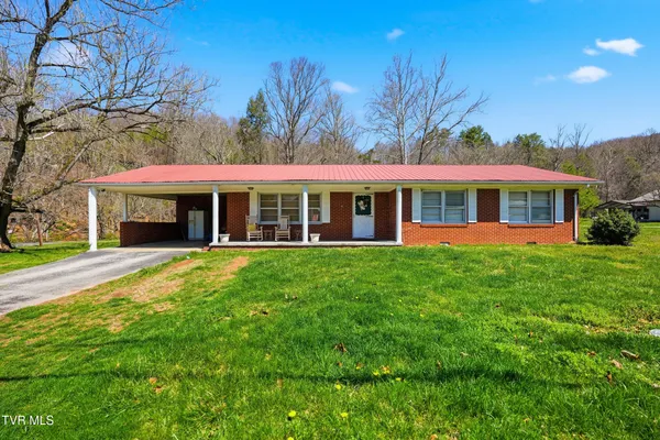 $299,000 | 805 Rock Creek Road, Erwin, TN 37650