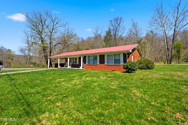 $299,000 | 805 Rock Creek Road, Erwin, TN 37650