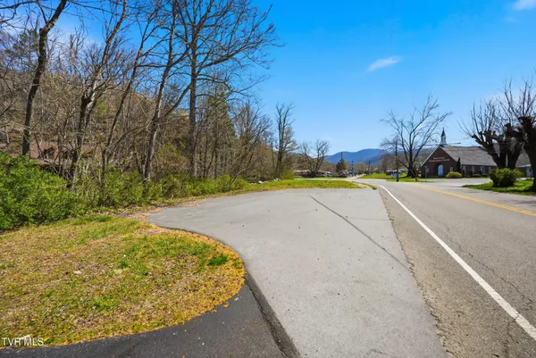$299,000 | 805 Rock Creek Road, Erwin, TN 37650