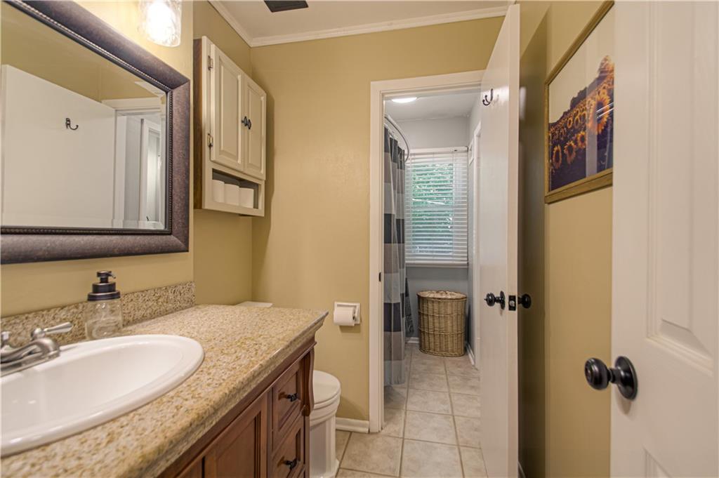 7113 Slater Street Merriam, KS 66204 - Photo 23 of 46