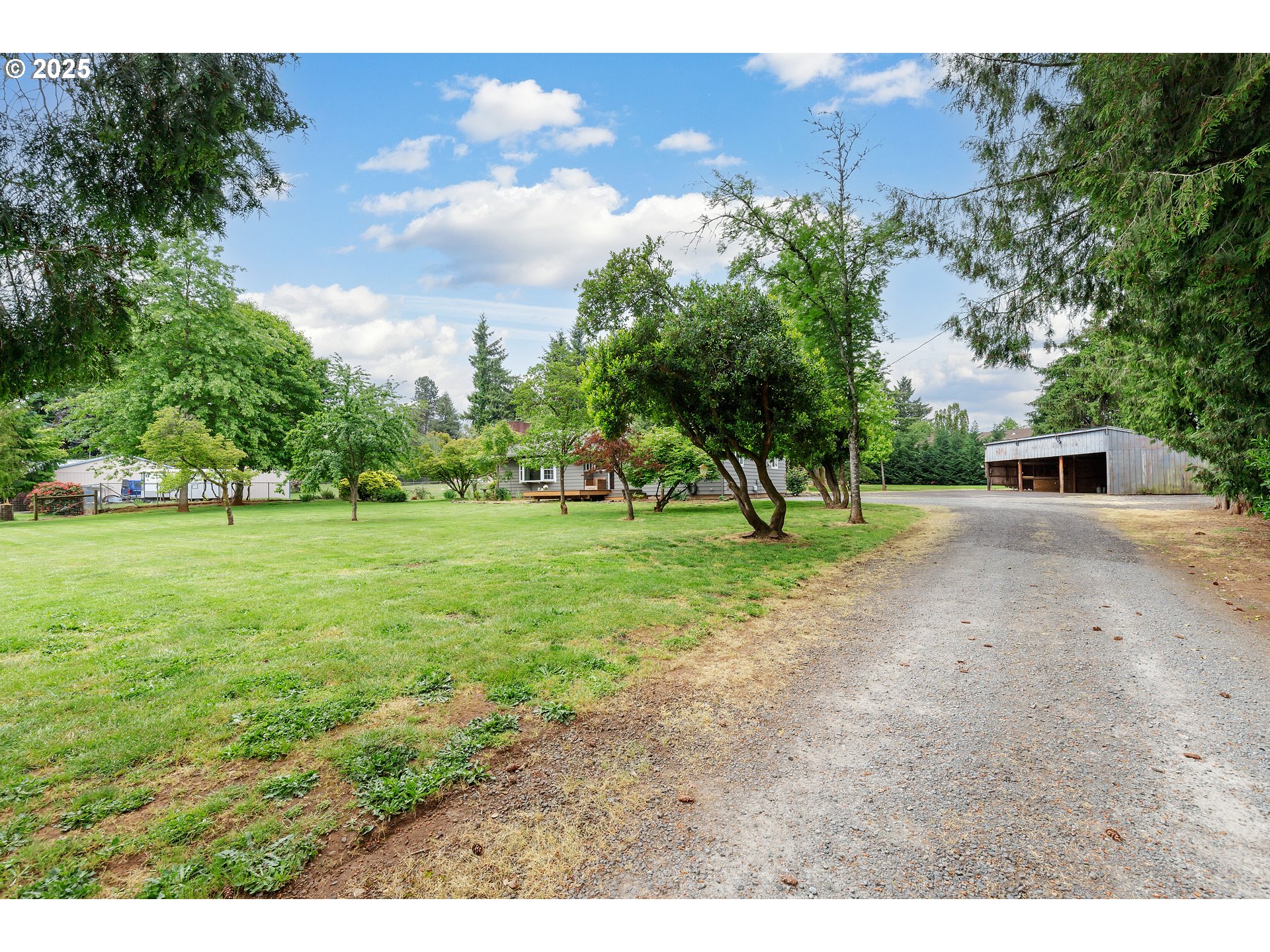 20377 South Beavercreek Road Oregon City, OR 97045 - Photo 3 of 48 Gallery Image 3
