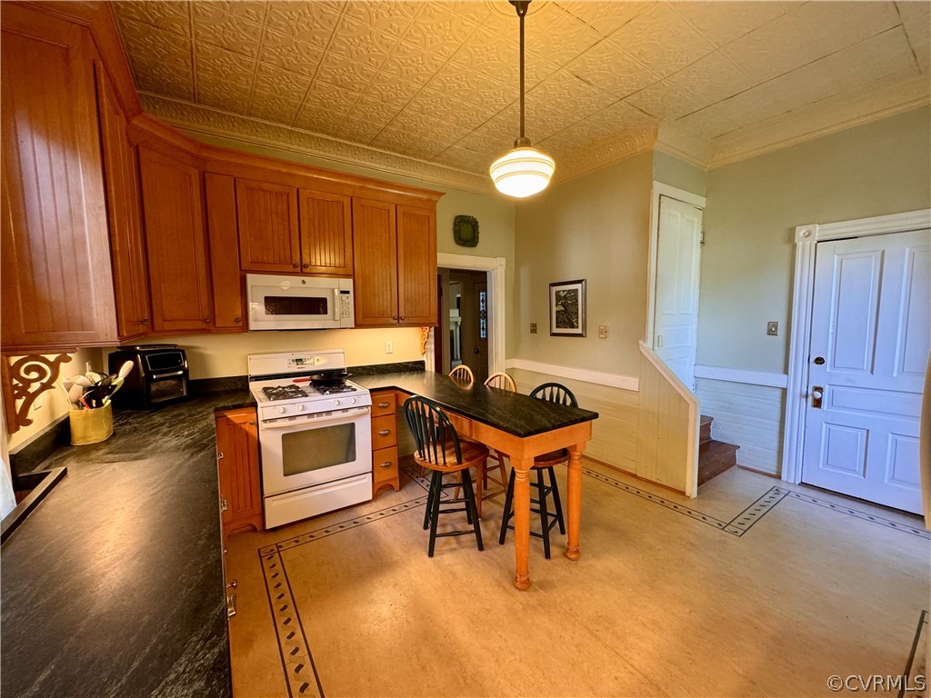 600 Virginia Street Ashland, VA 23005 - Photo 8 of 33