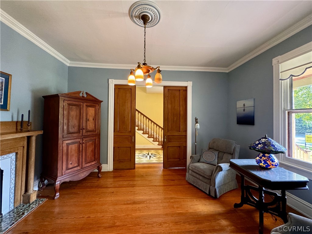 600 Virginia Street Ashland, VA 23005 - Photo 9 of 33 a living room with furniture a dining table and a window