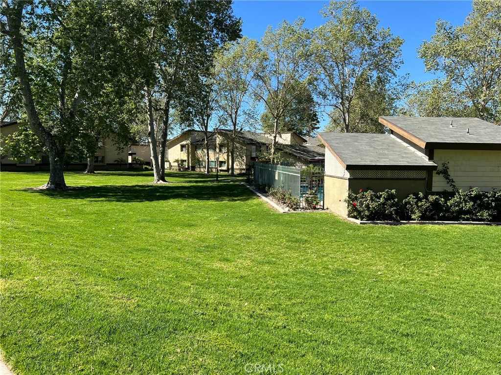 1229 Edwards Street, Unit 38 Redlands, CA 92374 - Photo 16 of 23