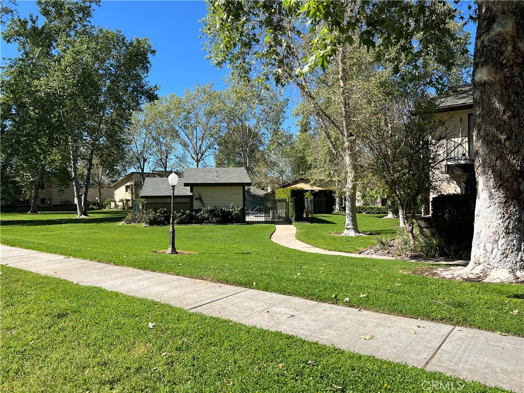 1229 Edwards Street, Unit 38 Redlands, CA 92374 - Photo 19 of 23