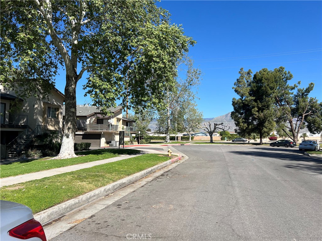 1229 Edwards Street, Unit 38 Redlands, CA 92374 - Photo 20 of 23