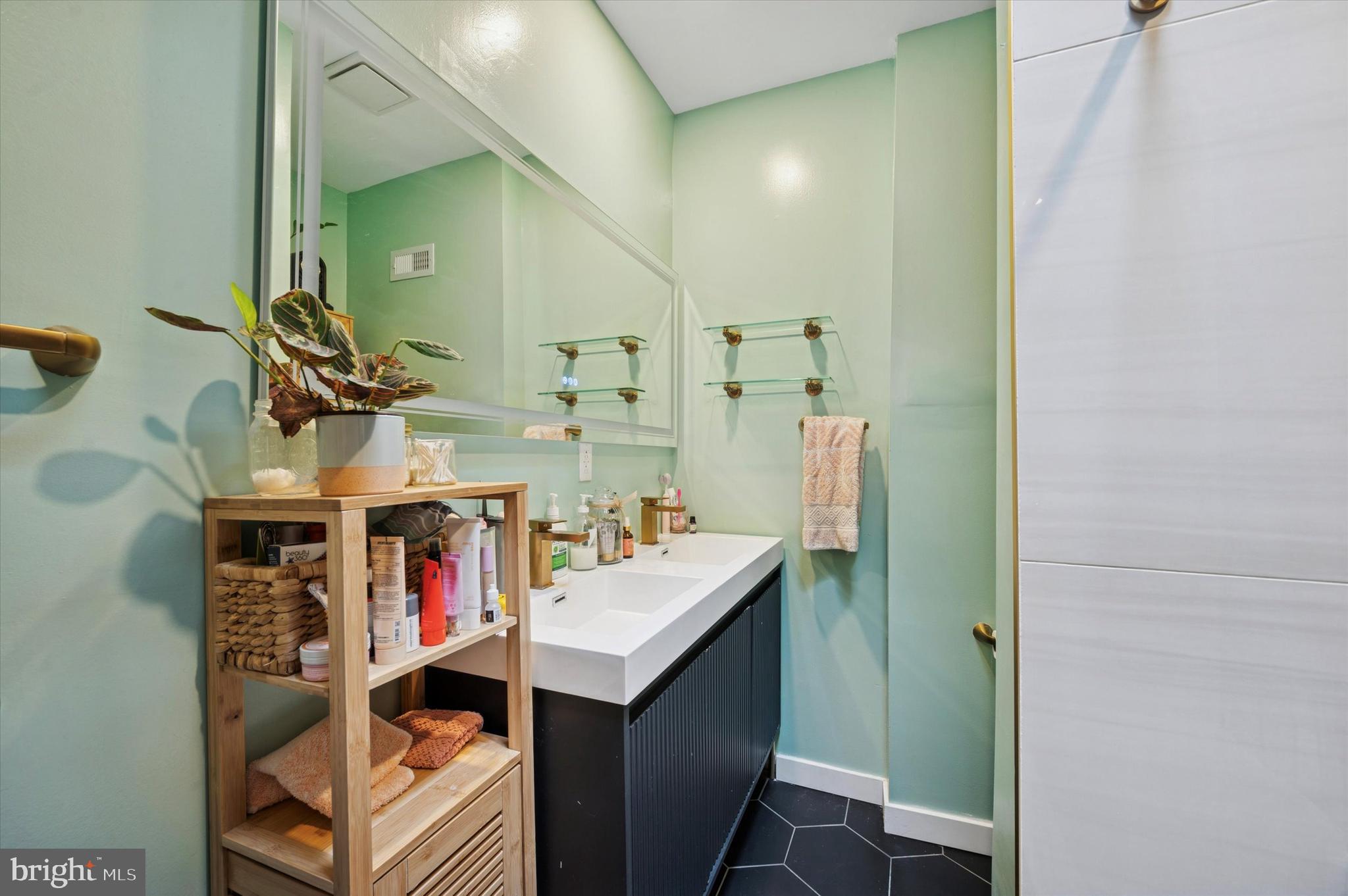 809 South 58th Street Philadelphia, PA 19143 - Photo 22 of 25