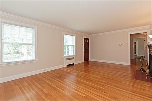 32 Foster Road, Unit 1 Belmont, MA 02478 - Photo 20 of 26 Gallery Image 20
