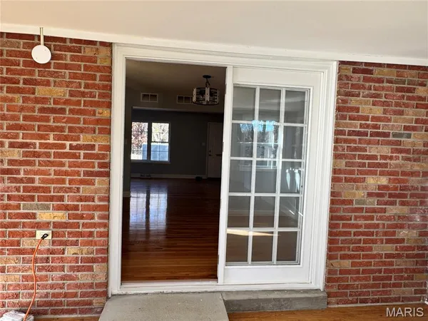 $289,900 | 1505 Rosewood Drive, Jefferson City, MO 65101