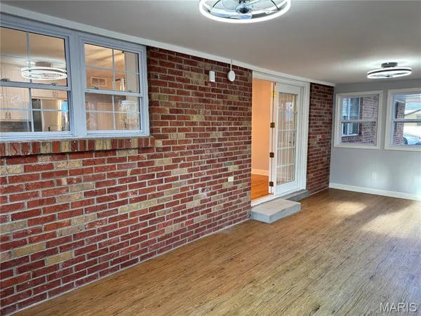 $289,900 | 1505 Rosewood Drive, Jefferson City, MO 65101