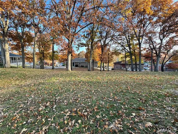 $289,900 | 1505 Rosewood Drive, Jefferson City, MO 65101