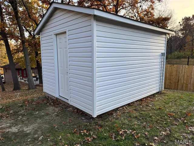 $294,900 | 1505 Rosewood Drive, Jefferson City, MO 65101