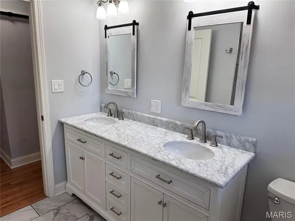 $289,900 | 1505 Rosewood Drive, Jefferson City, MO 65101