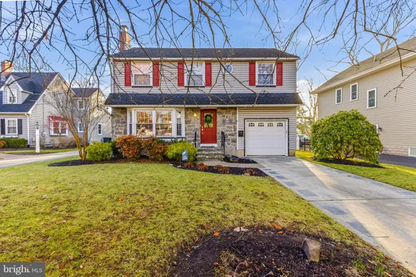 $685,000 | 656 East Greenman Road, Haddonfield, NJ 08033