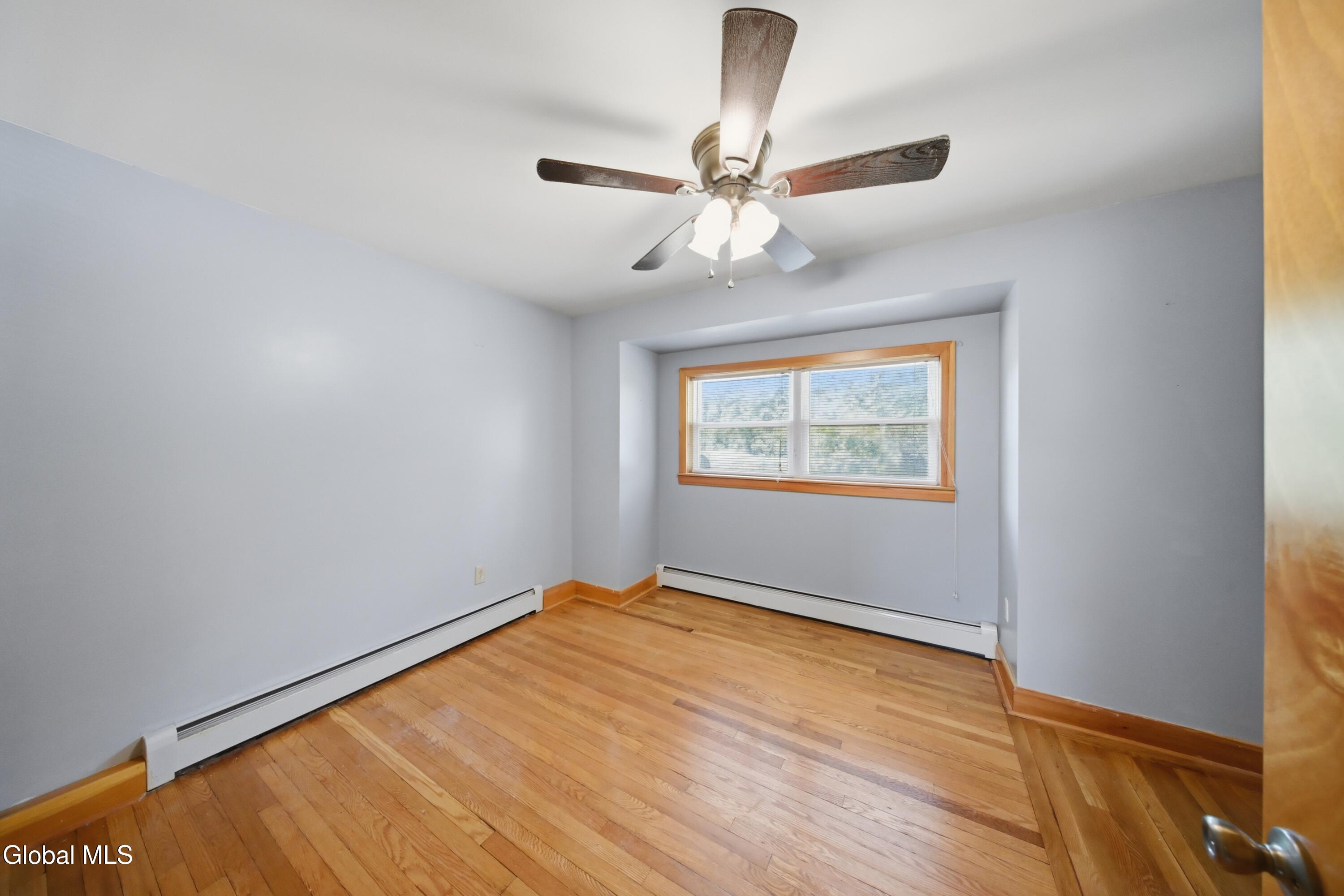 189 River Road Bethlehem, NY 12077 - Photo 22 of 37 19