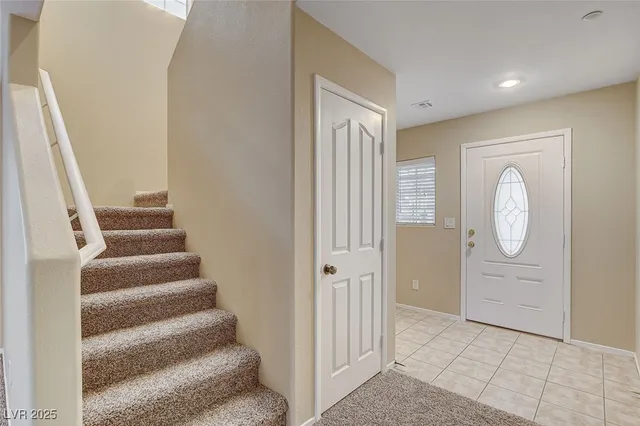 $1,900 | 1167 Paradise River Road, Henderson, NV 89002