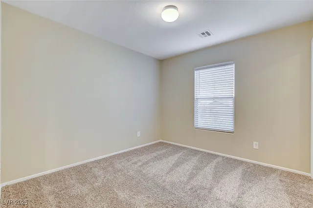 $1,900 | 1167 Paradise River Road, Henderson, NV 89002