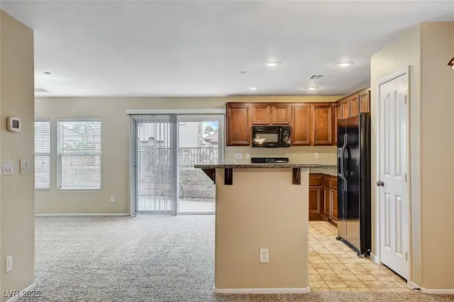 $1,900 | 1167 Paradise River Road, Henderson, NV 89002