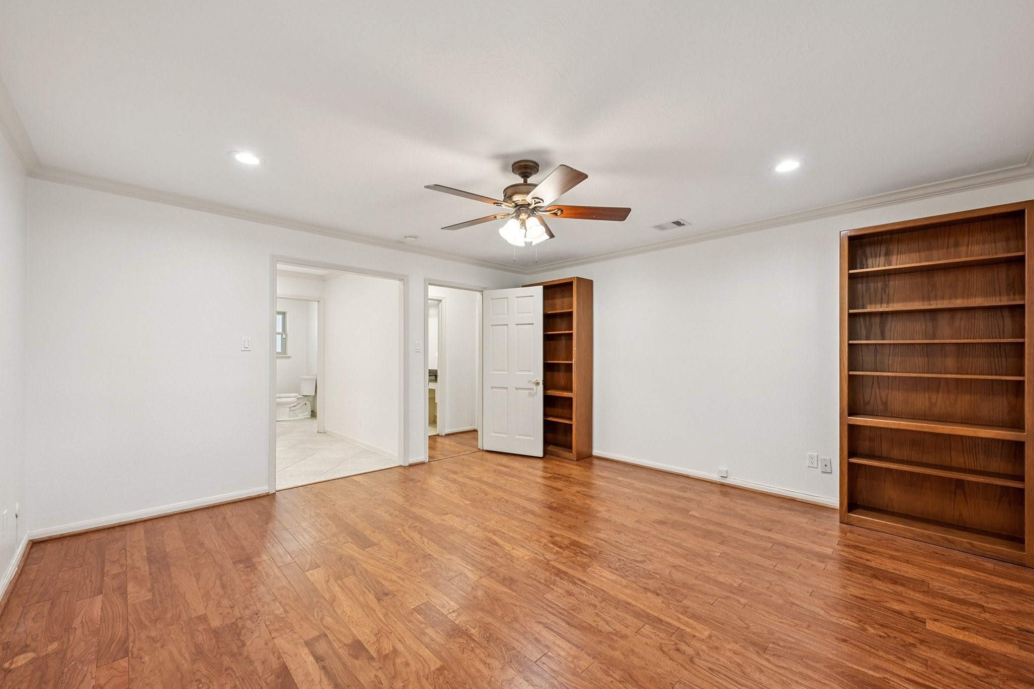 11003 Overbrook Lane Houston, TX 77042 - Photo 22 of 41