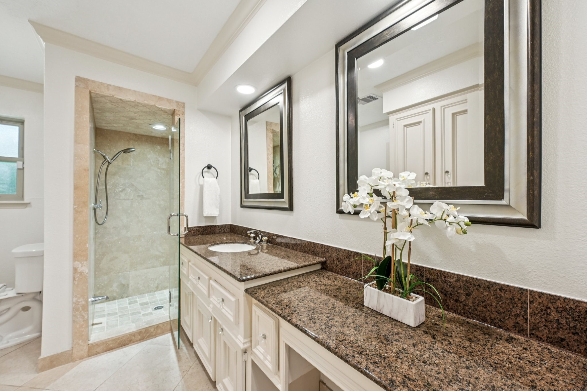 11003 Overbrook Lane Houston, TX 77042 - Photo 23 of 41