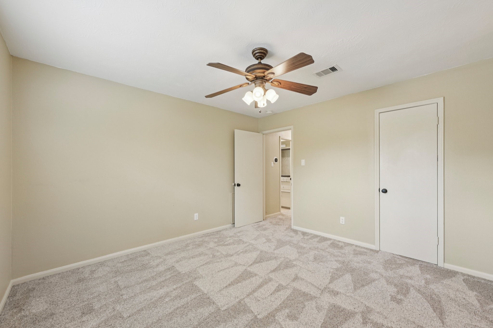 11003 Overbrook Lane Houston, TX 77042 - Photo 29 of 41