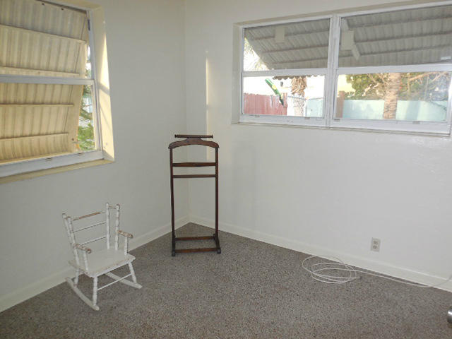 475 Enfield Street Boca Raton, FL 33487 - Photo 24 of 35 2ND BEDROOM WITH LOTS OF WINDOWS
