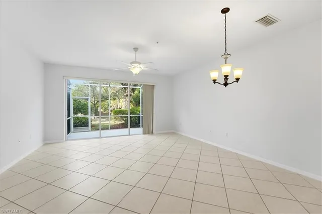 $2,300 | 1059 Albany Court, Unit 218, Naples, FL 34105