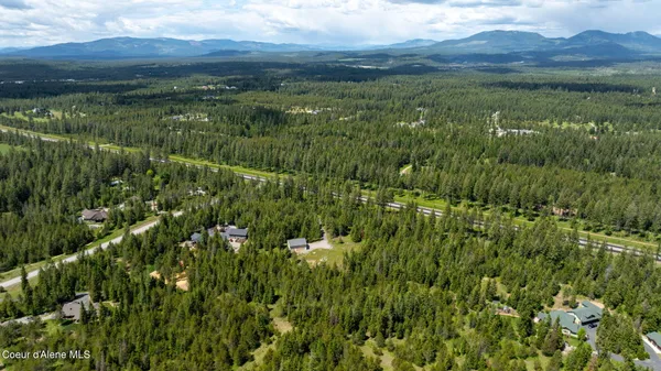 $650,000 | 8917 East Riley Loop, Athol, ID 83801