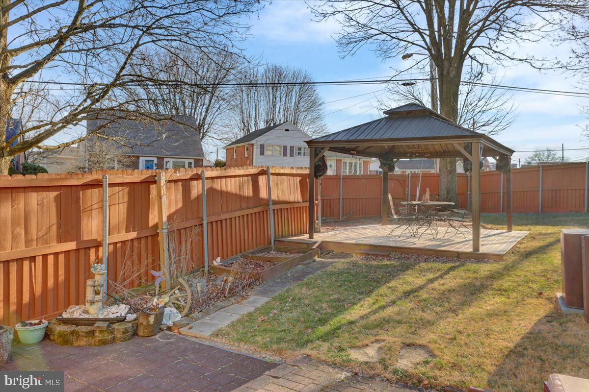 262 Arlington Street Reading, PA 19611 - Photo 23 of 25