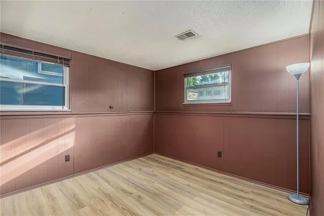 $255,000 | 7526 Monrovia Street, Lenexa, KS 66216