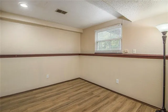 $255,000 | 7526 Monrovia Street, Lenexa, KS 66216