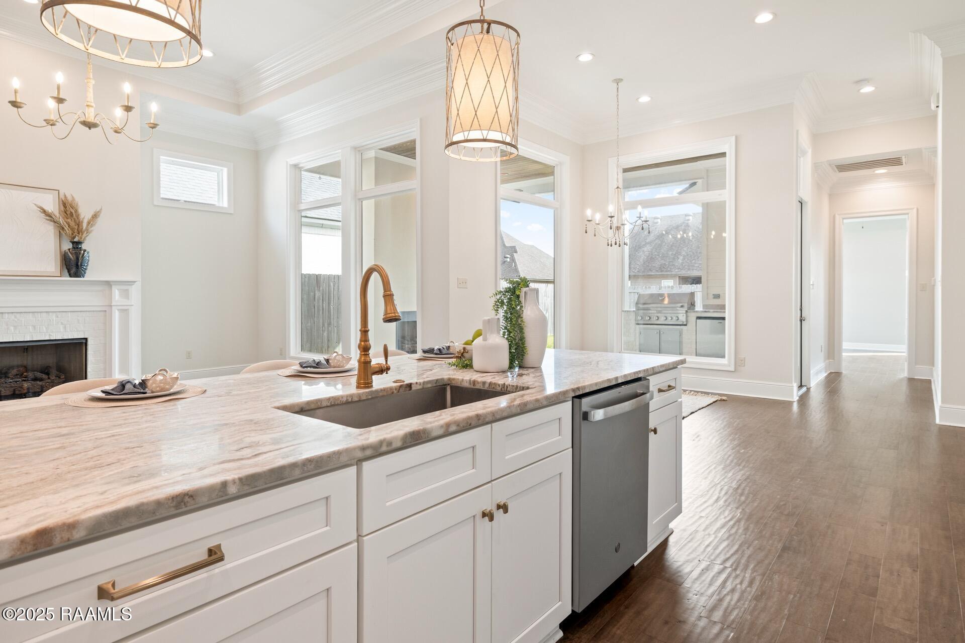 407 Channel Drive Broussard, LA 70518 - Photo 12 of 41 407 Channel Dr.-11