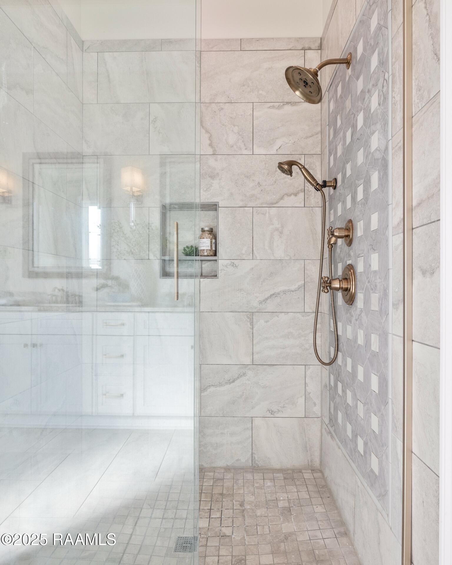 407 Channel Drive Broussard, LA 70518 - Photo 25 of 41 407 Channel Dr.-19