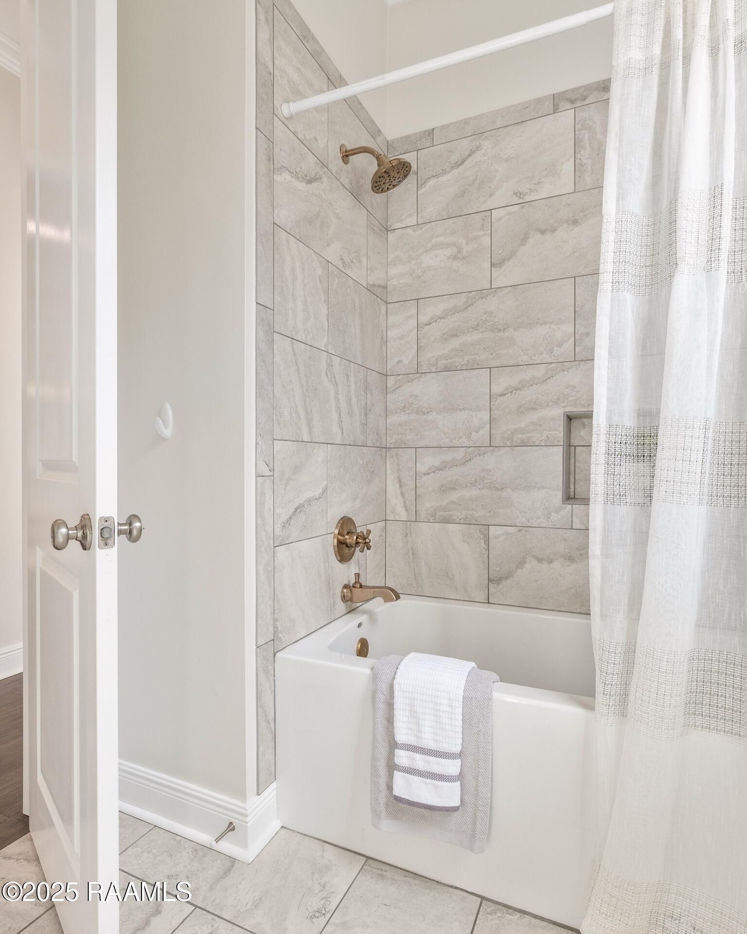 407 Channel Drive Broussard, LA 70518 - Photo 31 of 41 407 Channel Dr.-26