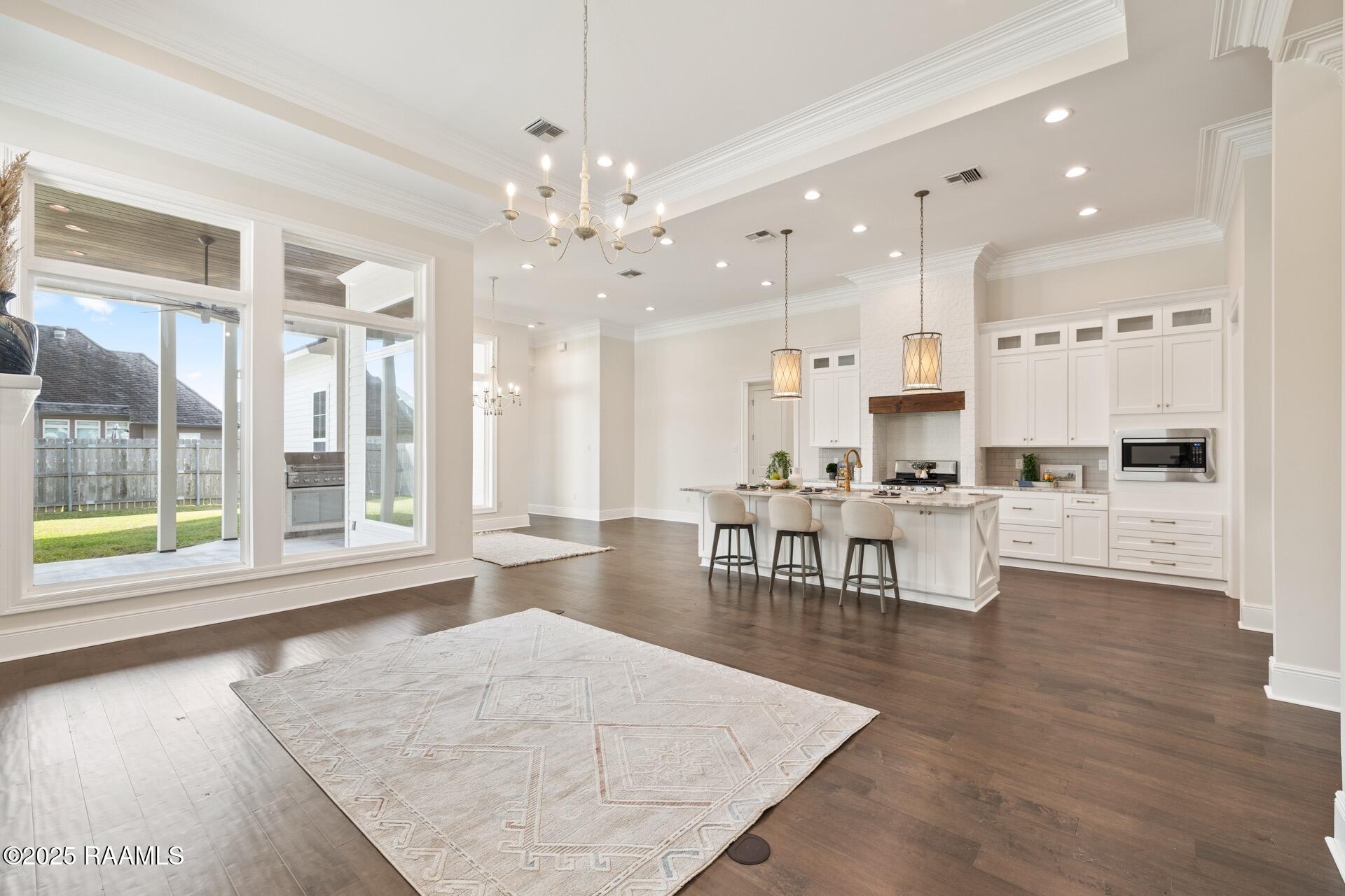 407 Channel Drive Broussard, LA 70518 - Photo 7 of 41 407 Channel Dr.-6