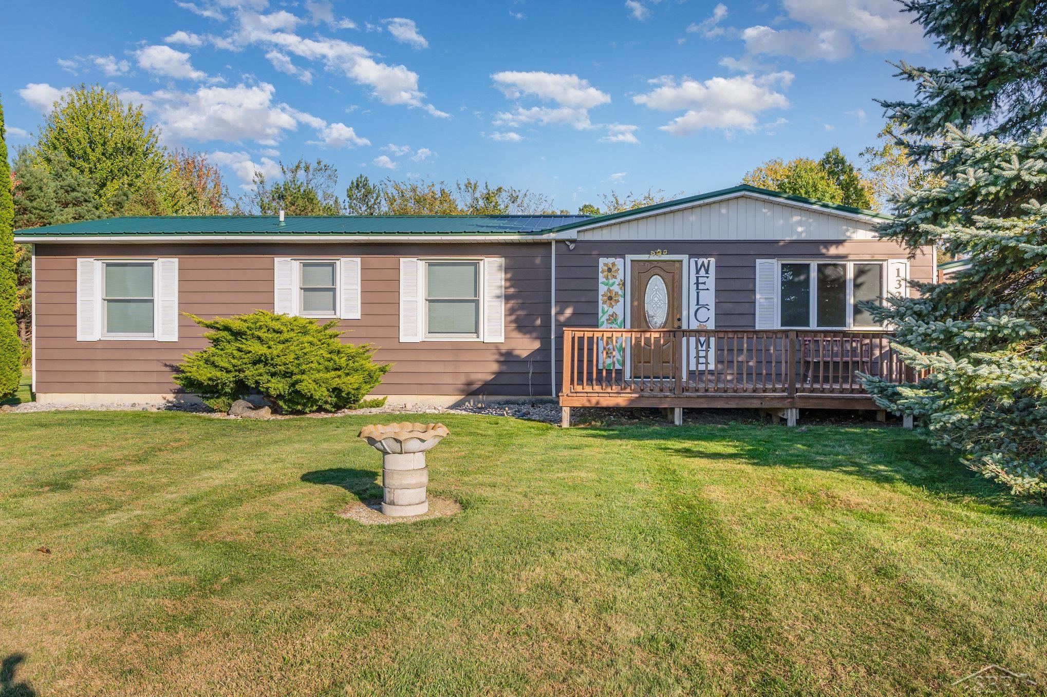 13245 Gasper Road St. Charles, MI 48655 - Photo 2 of 28 Front View