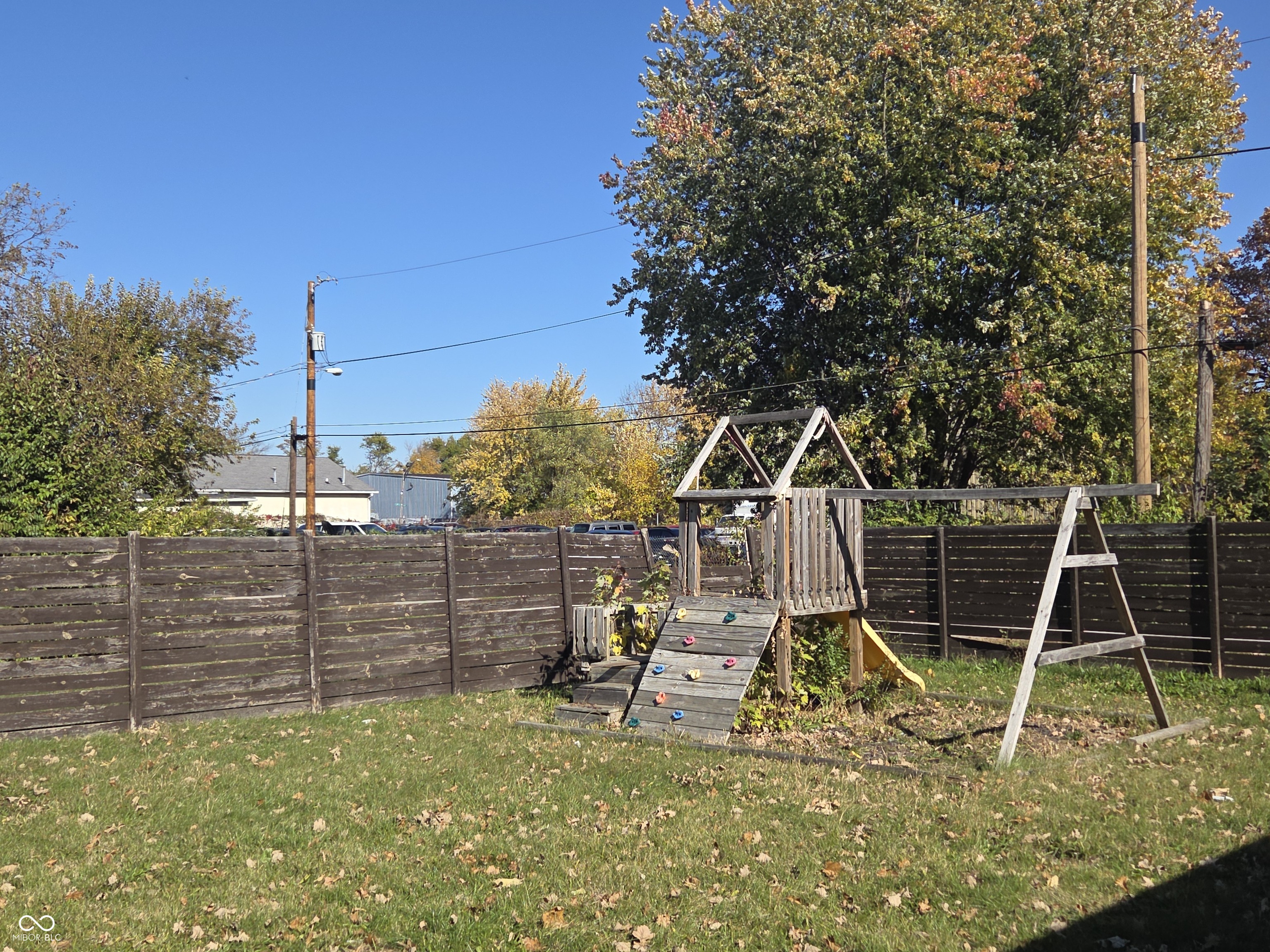 2015 Ralston Avenue Indianapolis, IN 46218 - Photo 7 of 21 Gallery Image 7